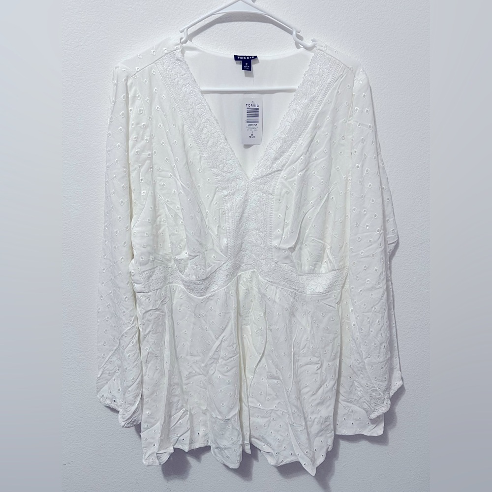 Babydoll eyelet top